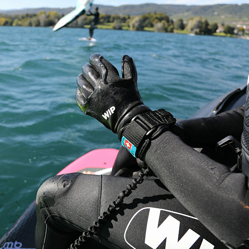Гидроперчатки Wip Forward Neo Gloves Black