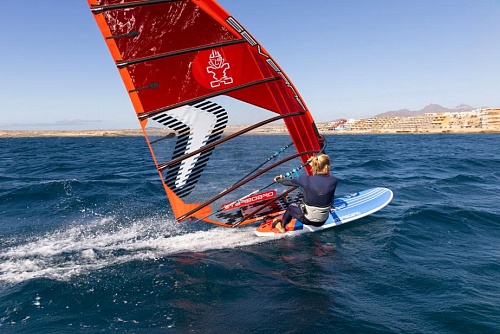 Доска Starboard 2025 CARVE Starlite Carbon