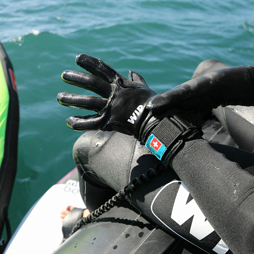Гидроперчатки Wip Forward Neo Gloves Black