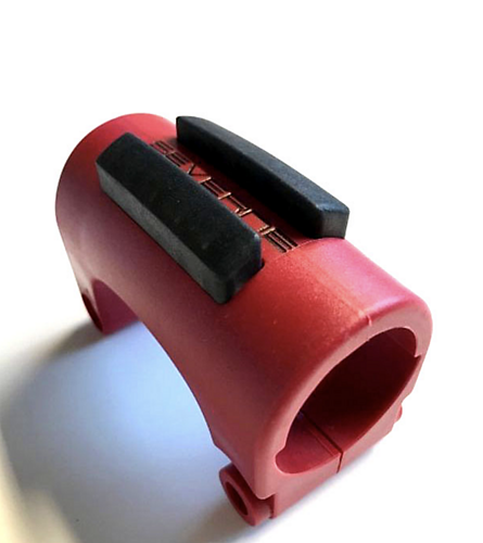 Часть оковки гика Severne Clamp